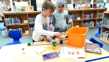 Moharimet Elementary School - Madbury
