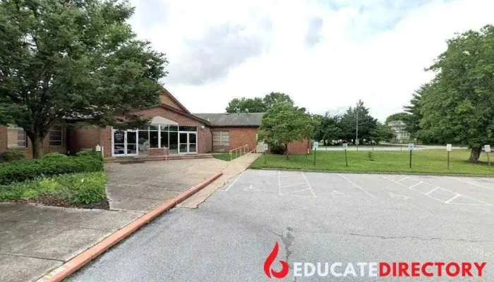Apple Ridge Montessori School - Arbutus