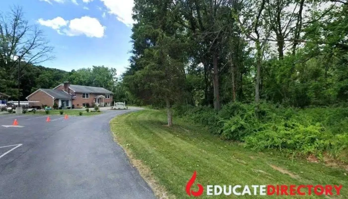 Grow Vineyard Learning Center - Hagerstown