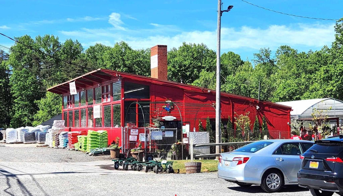 Meadows Farms Nurseries and Landscape - Burtonsville