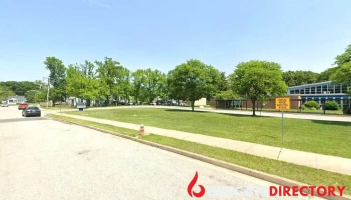 Middleborough Elementary School - Essex