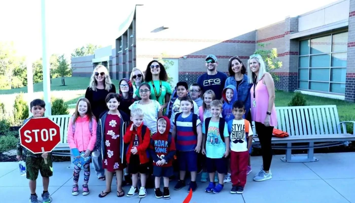 Oak Grove Elementary School - Kansas City